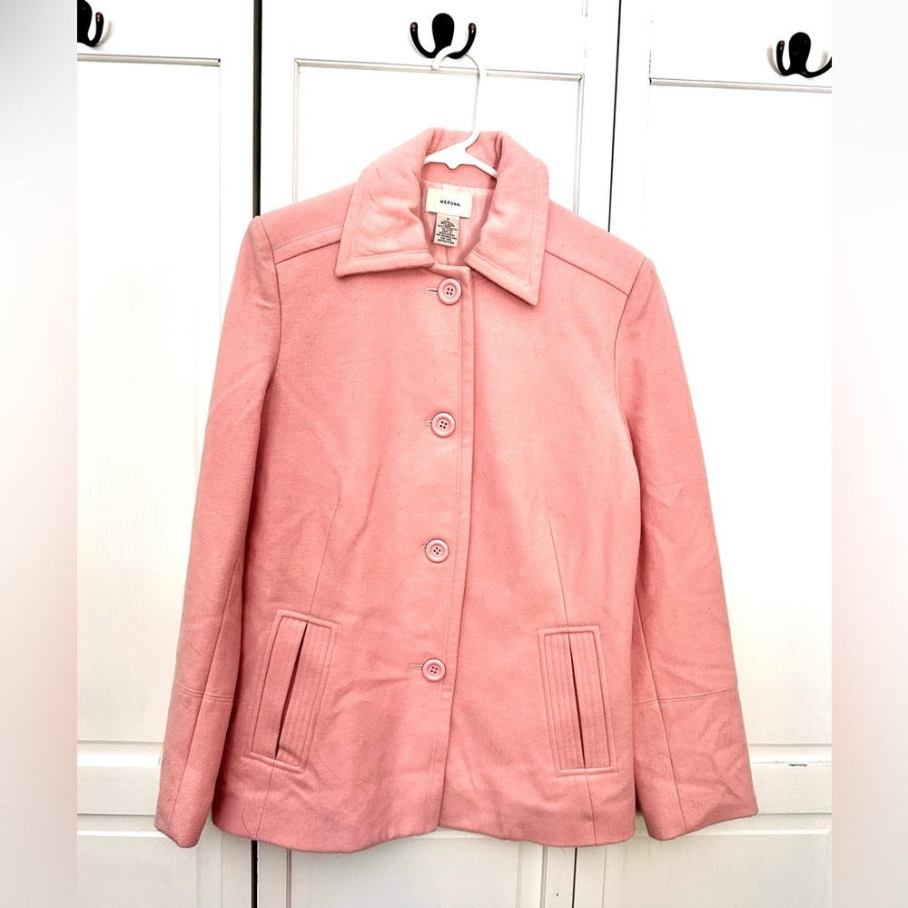 Beautiful wool blend Merona women’s coat. Like new condition. Never worn.